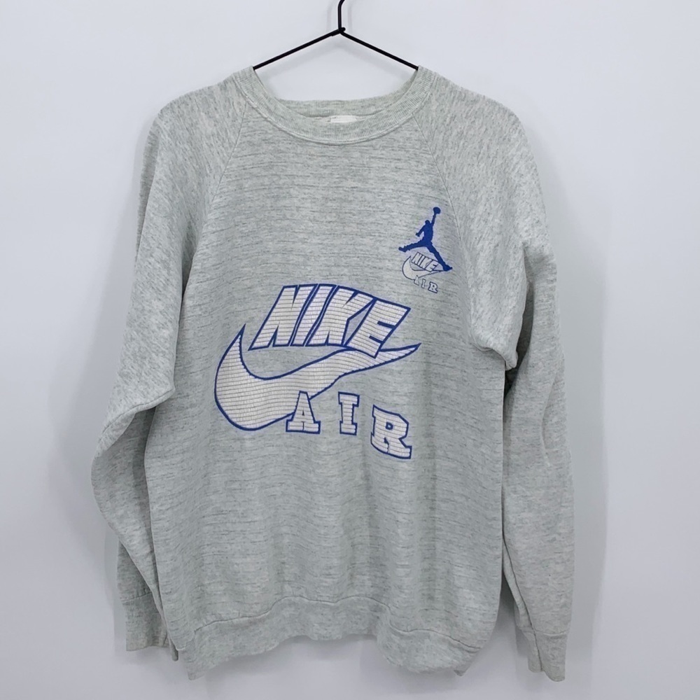 VINTAGE 1990'S NIKE AIR JORDAN CREWNECK SWEATER